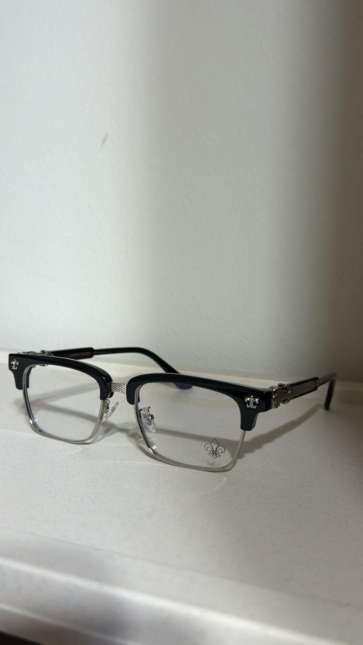 RETRO CHROME HEARTS